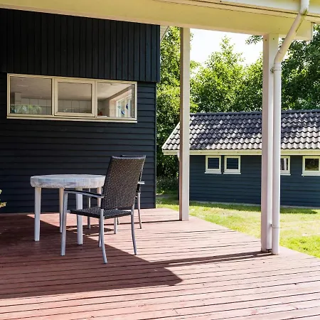 Tranquil Oasis In Rindby Feriehus